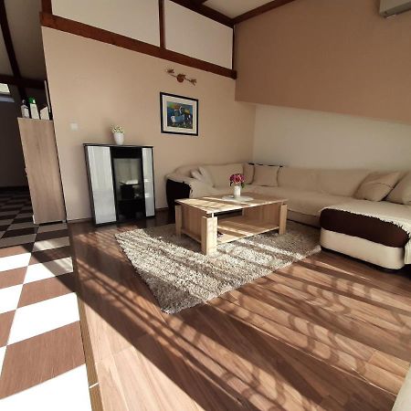 دْغاماي Apartment Franka المظهر الخارجي الصورة